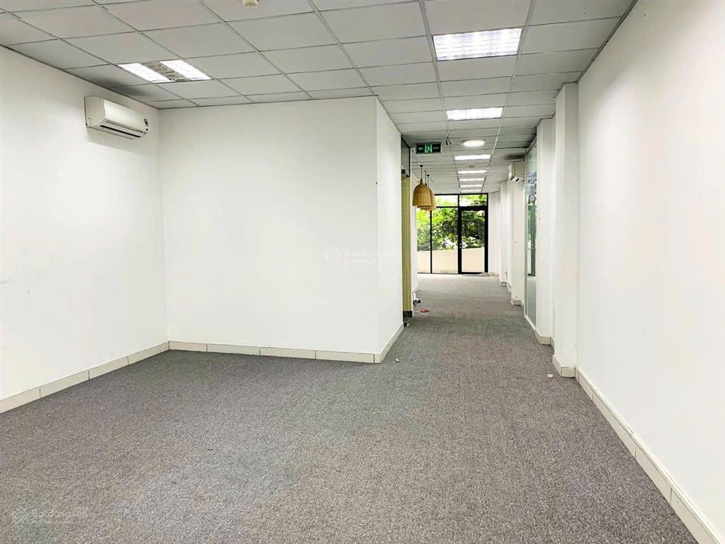 Bán nhà đào duy anh 90m²  tòa nhà văn phòng hầm + 9 tầng  thu 75tr/tháng  phú nhuận  giá 38 tỷ