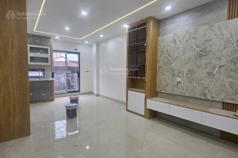 Bán nhà nguyễn văn trỗi  gần bệnh viện bạch mai  ngã tư vọng  34m2 7 tầng thang máy