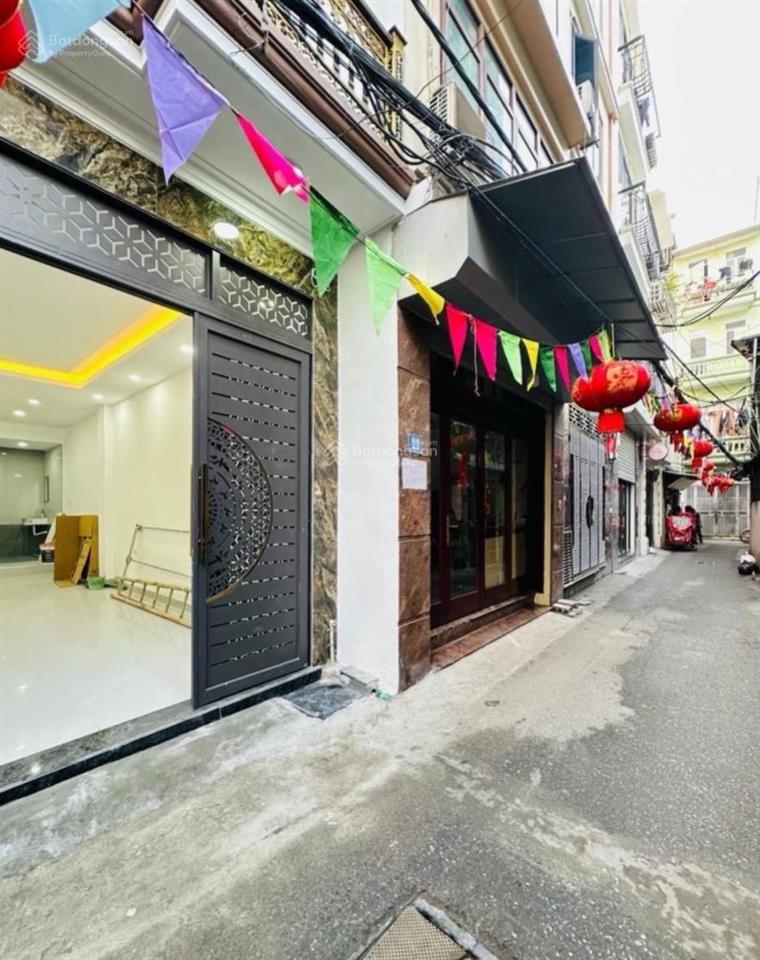 Nhà nguyễn văn trỗi  vũ trọng khánh  gần đại học kiến trúc  43m2 ô tô vào nhà 5 tầng thang máy
