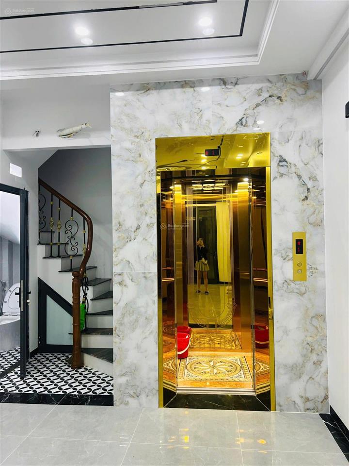 Nhà lõi đống đa  nhà dân xây mới coong  6 tầng thang máy  ngõ thông tứ phía  3 bước ra mặt phố