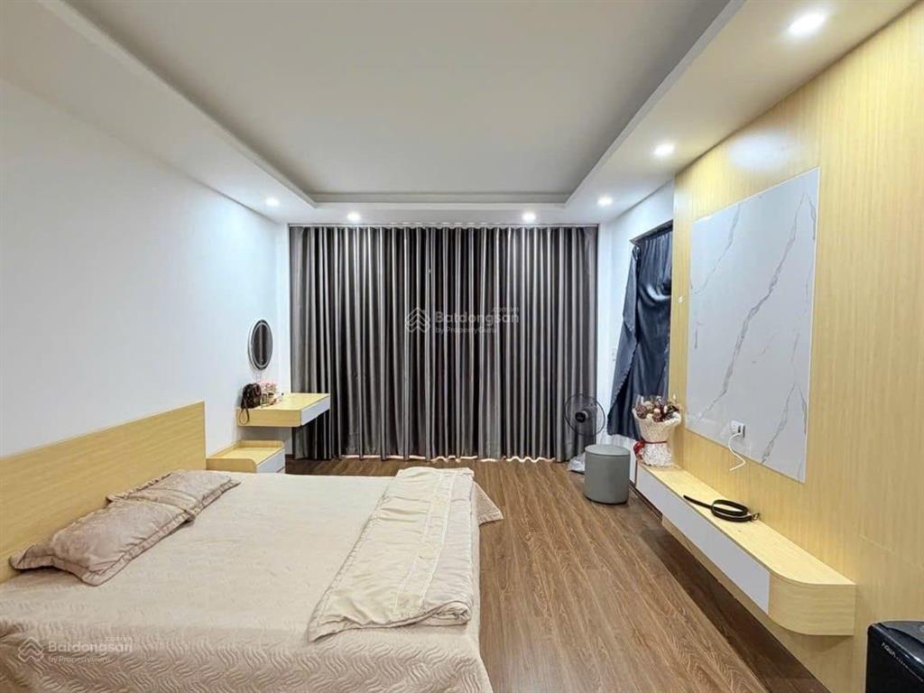 Siêu phẩm đống đa  6 tầng thang máy tinh  lô góc 3 thoáng  ngõ thông gần phố  tiện ích bạt ngàn