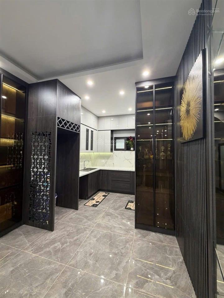 Siêu phẩm thang máy 5 tầng đống đa  3 mặt thoáng  tiện ích bạt ngàn  full nội thất sang trọng