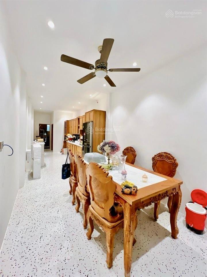 Hẻm xe hơi thông, công viên phú nhuận dt 85m2, 2 tầng nhà mới ở ngay, giá hơn 8tỷ