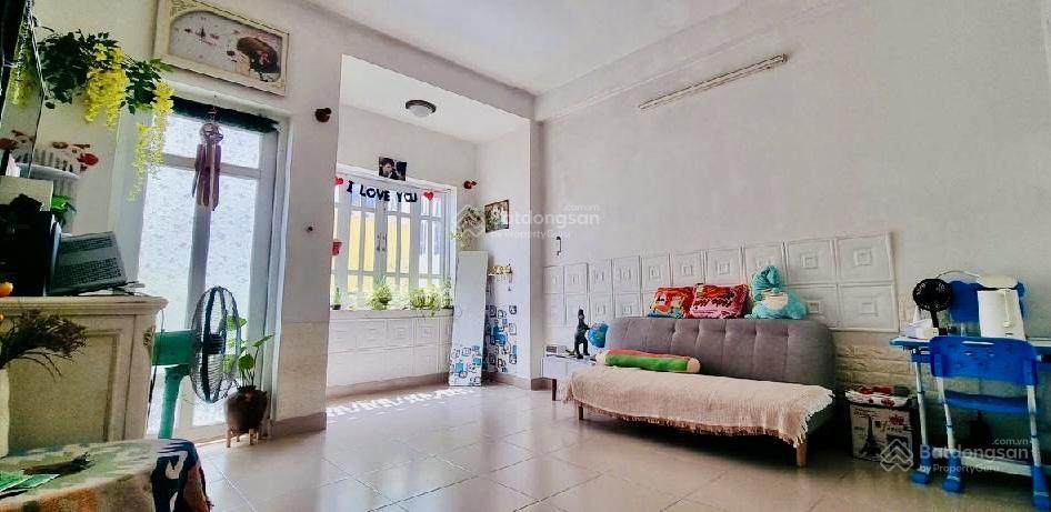 Siêu hiếm, huỳnh văn bánh diện tích 85m2(5x16) a4 4tầng btct giá nhỉnh 11 tỷ