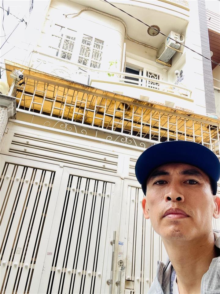 Siêu hiếm trường sa phú nhuận 42m2 3tầng sổ a4 giá chỉ 6,4ty