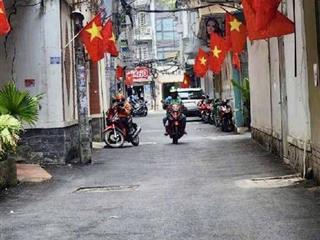 Xe hoi tới cửa 30m2 4 tầng giá chỉ 4,45 tỷ