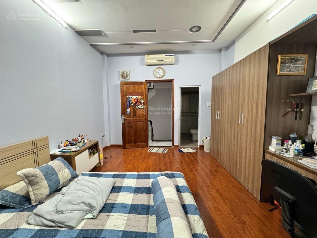 Nhà đẹp huỳnh văn bánh phú nhuận | 5 tầng btct | 4pn | hẻm sạch sẽ khu dân trí cao | giá 7,xty