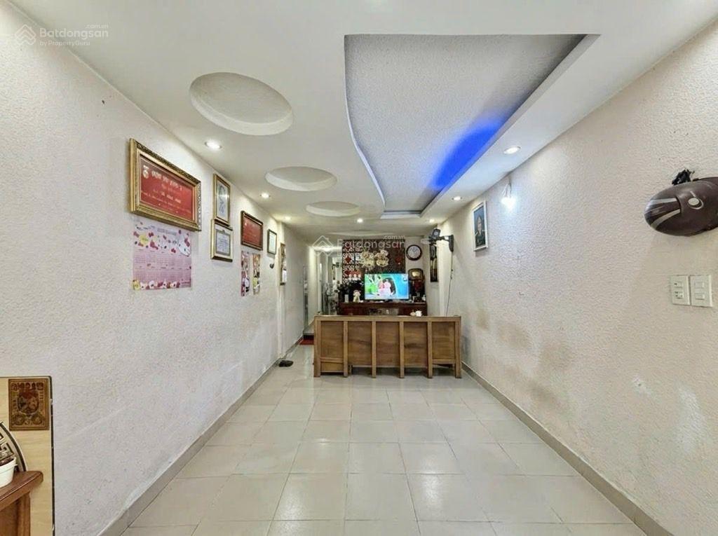Lê văn sỹ hẻm xe hoi tránh dt 52 m2 3 tầng kinh doanh đỉnh giá nhỉnh 10ty