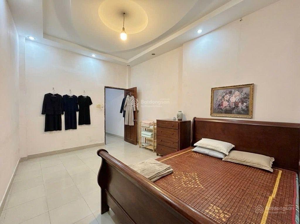 Lê văn sỹ hẻm xe hoi tránh dt 52 m2 3 tầng kinh doanh đỉnh giá nhỉnh 10ty
