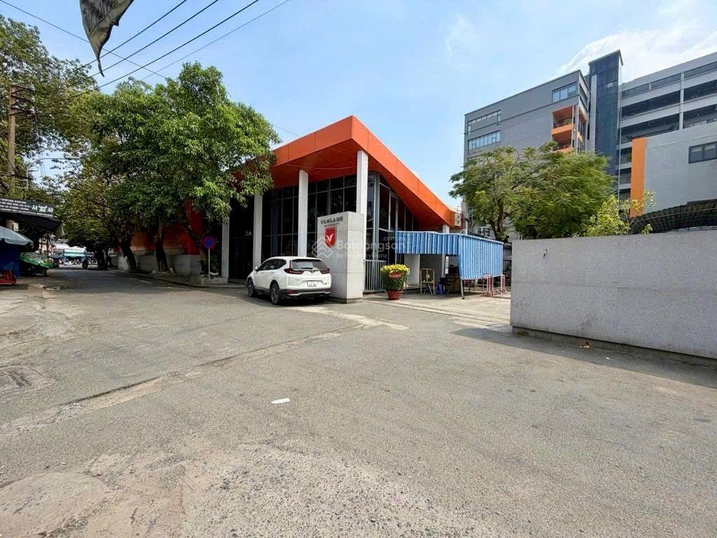 Nguyễn văn đậu p11 bình thạnh 80m2 (4,6 x 18m) gp hầm + 5 tầng ô tô vào tận nơi đh văn lang