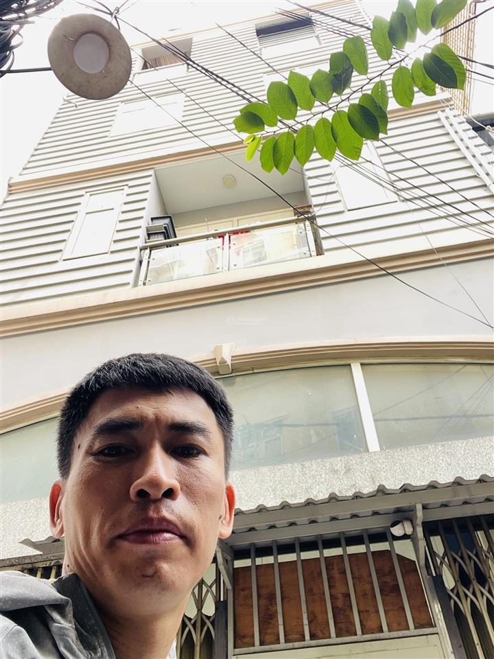 Đoàn thị điểm phú nhuận
gần bv hoàn mỹ
35m
5 tầng btct
5pn 5wc
nhà mới ở ngay
giá hơn 6 tỷ