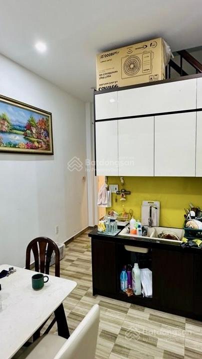 Mặt tiền kinh doanh  trung tâm phú nhuận  2 tầng btct  df 70m2 (3,9x 18) chào nhỉnh 12 tỷ