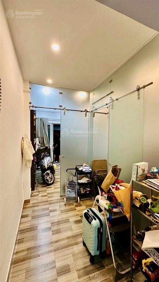 Mặt tiền kinh doanh  trung tâm phú nhuận  2 tầng btct  df 70m2 (3,9x 18) chào nhỉnh 12 tỷ