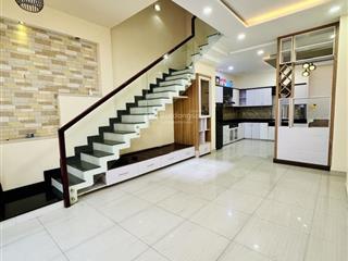 Vip phú nhuận
nguyễn văn trỗi nguyễn đình chính
60m (4,5 x 14) nở hậu
4 tầng btct
hxh cách ~10m