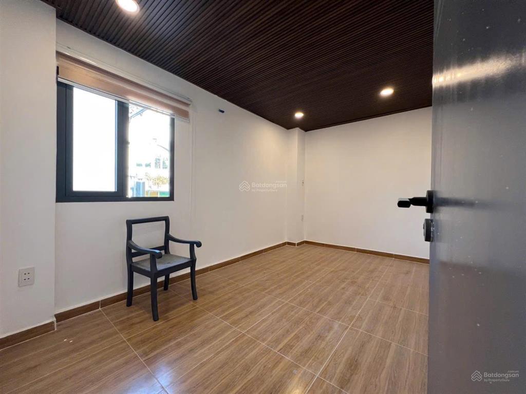 Cho thuê cc mini 2pn, 1wc, 60m2 tại đào duy anh, giá siêu hời 9,8 triệu vnd