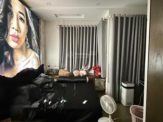 Bán nhà trương quốc dungcạnh hxt  dt 4.4 x13m  5pn  sổ nét