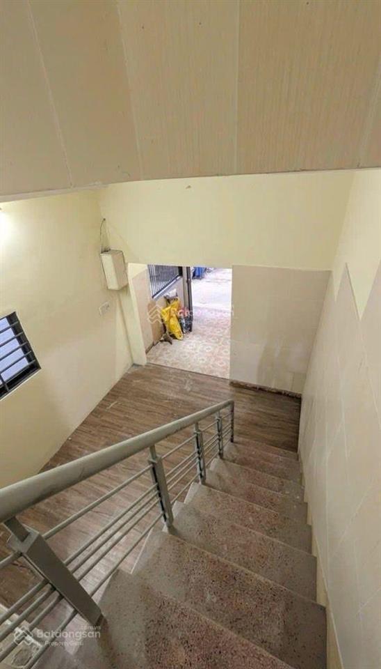 Khu hiếm nhà bán đặng văn ngữ  trước nhà 4m  cạnh hxh  dt (3.5 x12m)  vừa ở vừa cho thuê