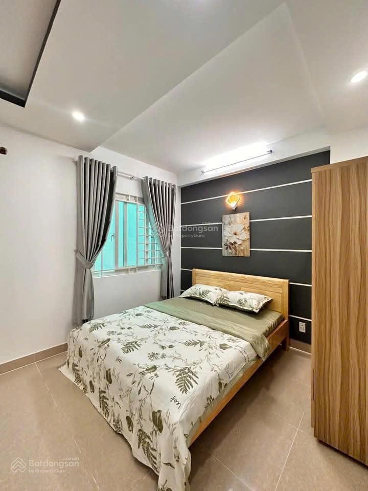 Bán nhà có thương lượng có sân sau, đường ô tô nội thất cơ bản  đồng nai