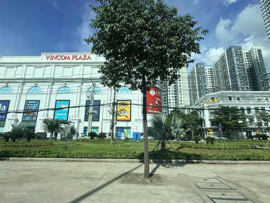 Căn hộ charm plaza dĩ an bình dương cần bán 3pn2wc giá 2,5tỷ  có thương lượng