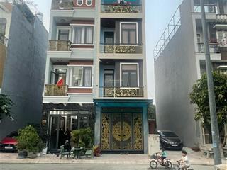 Bán nhà 70m2 tại nguyễn duy trinh