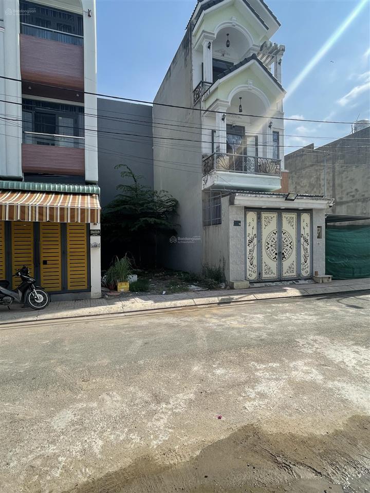Đất hiếm tại lã xuân oai 63m2 chỉ 3,5tỷ