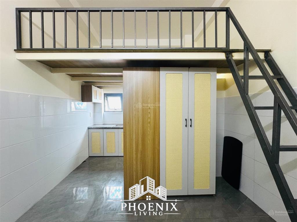 Trống duplex full nội thất  cửa sổ trời  ngay cv phần mềm