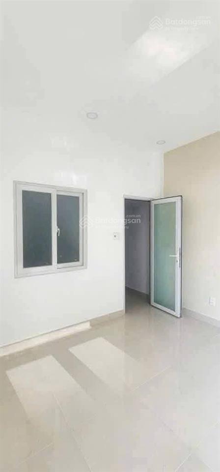 Nhà mới 3 tầng, hẻm xe hơi thông, (4x9)m2, ngay chợ bảo ngọc tú, tân bình, giá 5,4 tỷ còn tl