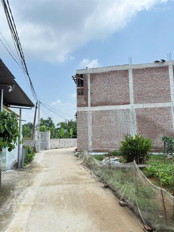 Chỉ 21 triệu/m có lô đất hoà lạc sát trung tâm chợ uỷ ban và đại học fpt