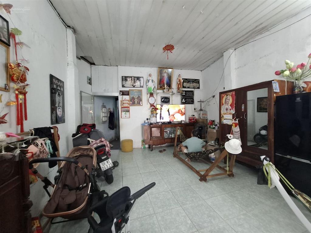 Nhà cư xá lữ gia  63m² (4.5x15)  hẻm sát mt  giá 7 tỷ