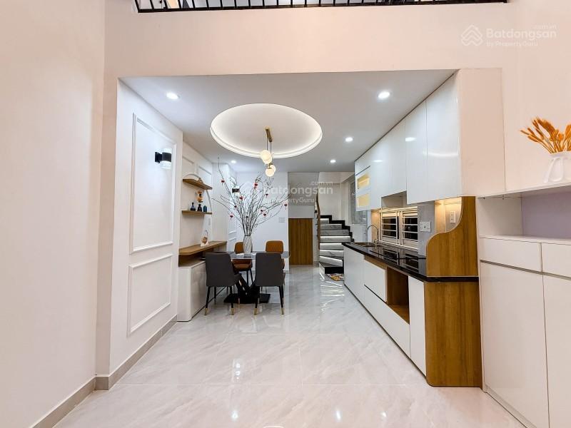 Nhà huỳnh văn bánh  căn góc 2mt hẻm xe hơi  5 tầng, ~120m² sd  giá 8.9 tỷ (tl)