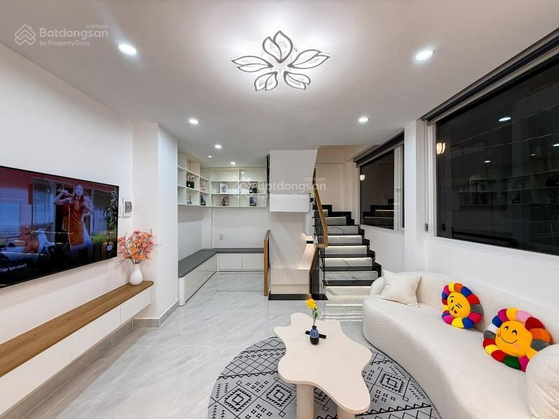 Nhà huỳnh văn bánh  căn góc 2mt hẻm xe hơi  5 tầng, ~120m² sd  giá 8.9 tỷ (tl)