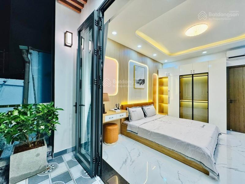Nhà trần bình trọng  52m² (3.9x13)  4 tầng, 5pn  nở hậu  giá 8.65 tỷ (tl)