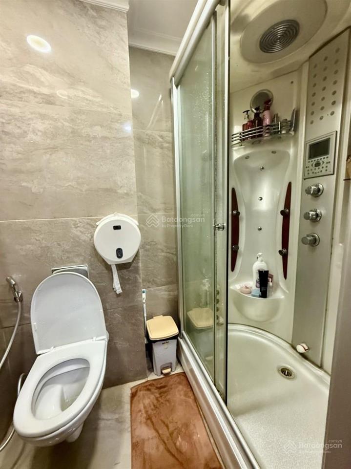 Nhà lê quang định  33m² (6.4x5.1)  4 tầng, 3pn  full nội thất  giá 8 tỷ (tl)