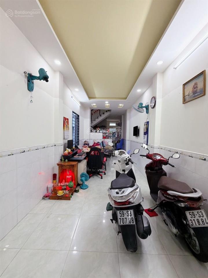 Nhà compound  50m² (3.6x15.5)  4 tầng, 3pn  3 mặt thoáng  giá 7.8 tỷ (tl)