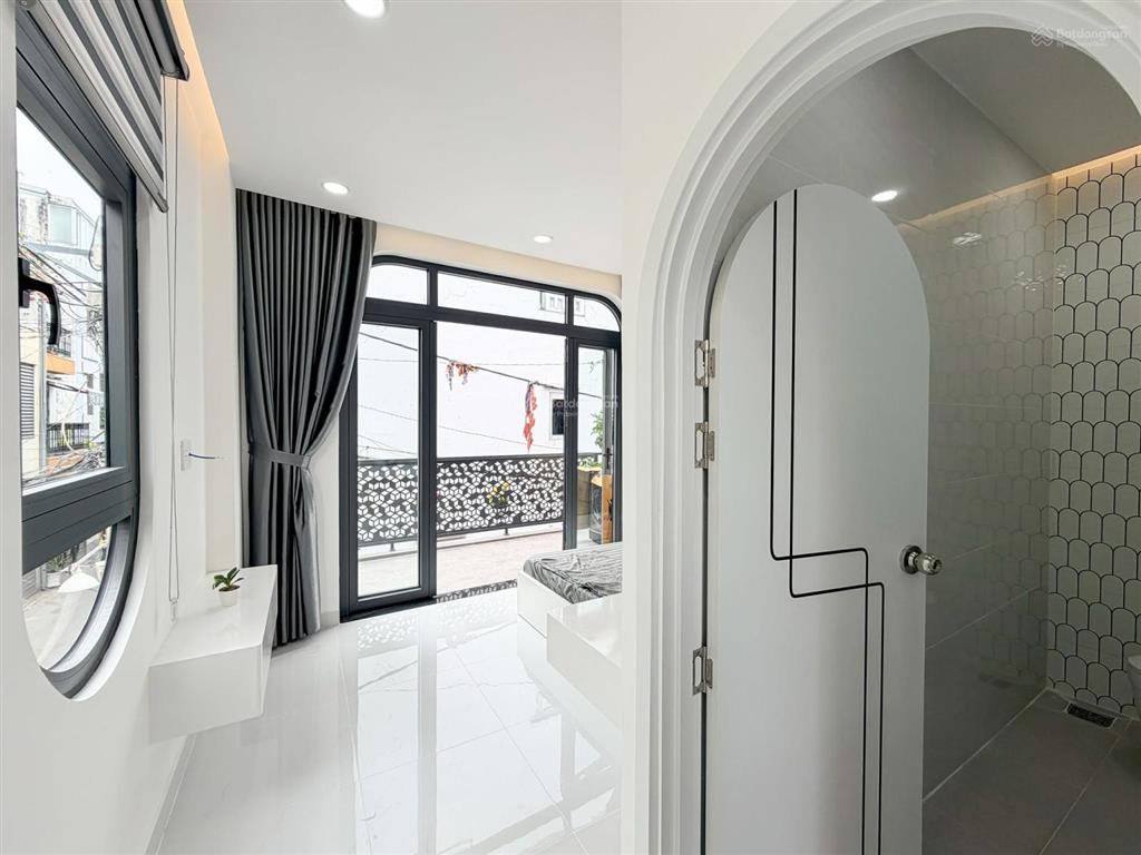 Đường số 7, gv 45m² (4x11.3) 3pn, full nội thất giá 7.3 tỷ (đã giảm 350tr)