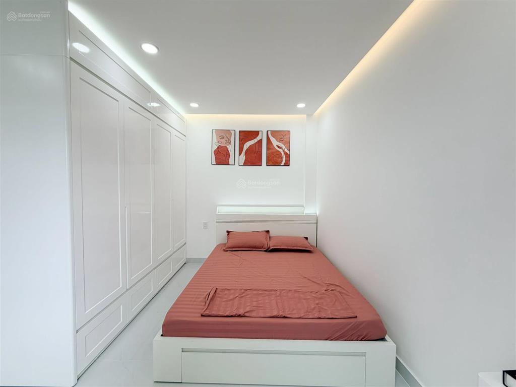 Đường số 7, gv 45m² (4x11.3) 3pn, full nội thất giá 7.3 tỷ (đã giảm 350tr)