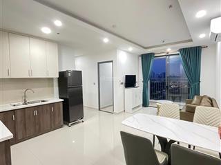 Bán căn hộ q7 boulevard. dt 70m2, 2pn, 2wc,view căn góc, view mặt tiền, view thành phố. giá 4 tỷ.