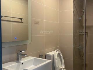 Bán căn hộ q7 boulevard. dt 70m2, 2pn, 2wc,view thoáng mát. giá 4 tỷ.