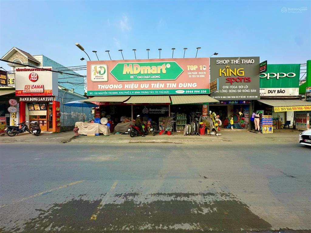 Mặt tiền đường lớn. nguyễn thị định