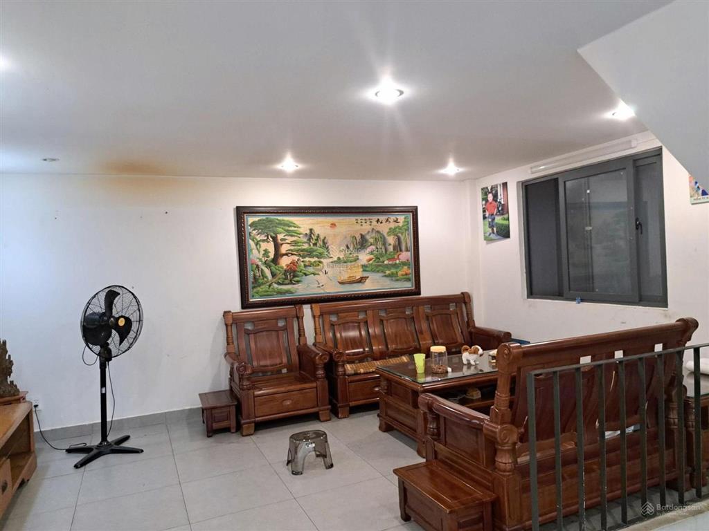 Nhà gần trần não  giá hợp lý
vào ở ngay