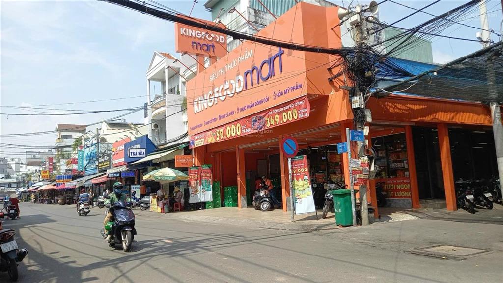 Bán lô góc, đang cho thuê mà siêu thị đẹp trong khu vực