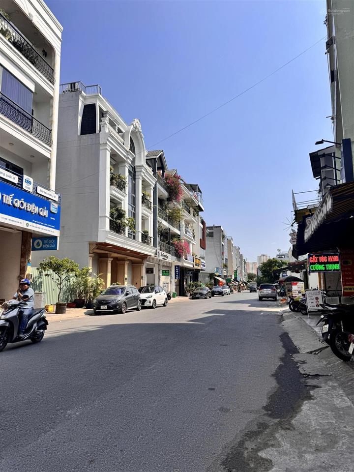 Nợ ngân hàng bán gấp nhà mặt tiền kinh doanh vành đai tây an khánh, đang cho thuê 12tr, giá 23,5 tỷ