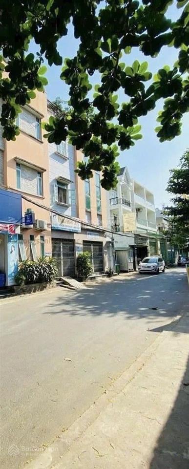 Cơ hội nằm mặt tiền trục đường lương định của