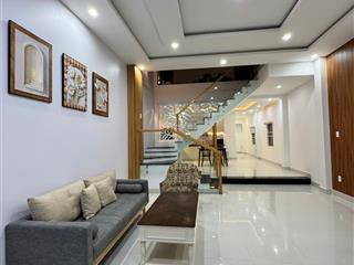 Bán siêu phẩm kiệt ô tô chế lan viên  100m ra tới biển