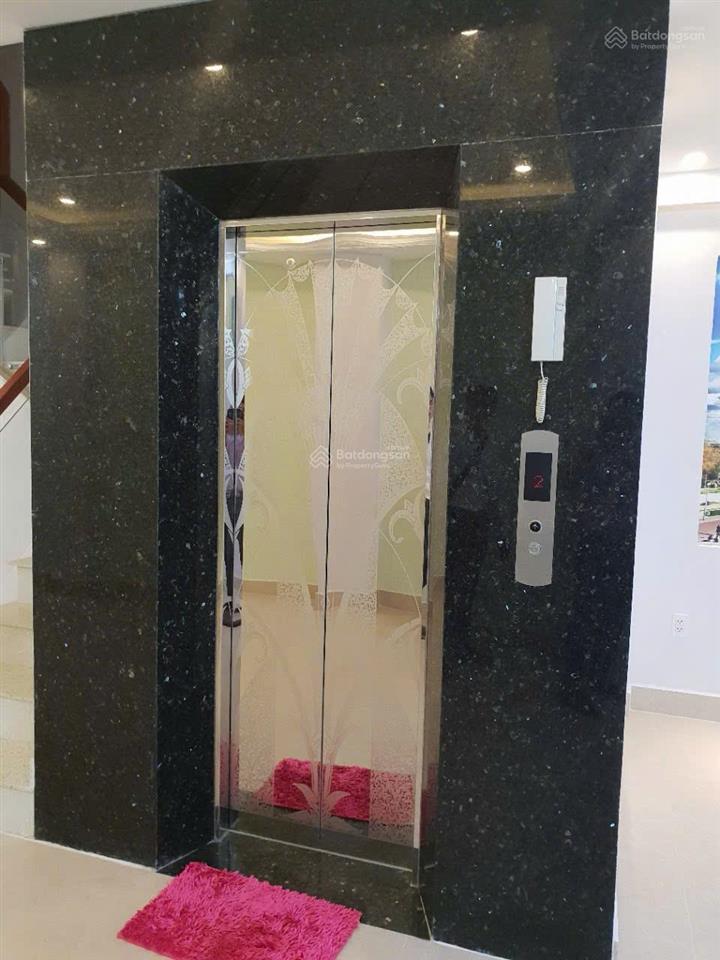 Vị trí đẹp ! giá chỉ 8 tỷ nhà mới có thang máy  đường 8m nơ trang long  4x11m  4 tầng thang máy