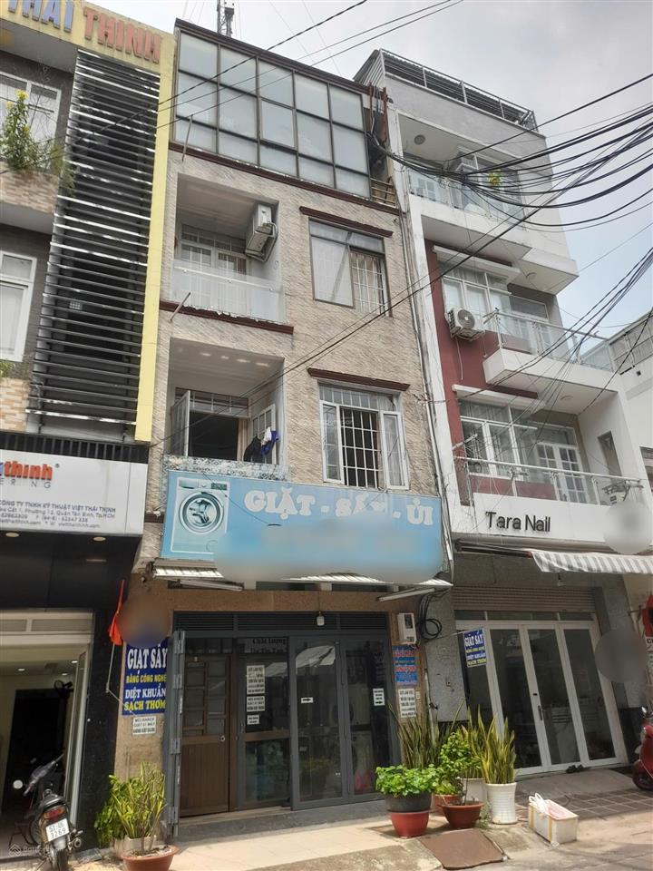 Giá chỉ 170 triệu/m2  mặt tiền khu phan xích long  trần kế xương, dt 5x25m  4 tầng  giá 20,5 tỷ
