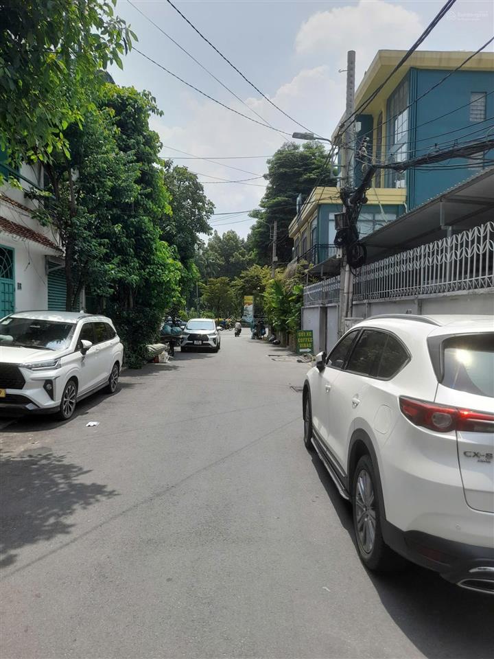 Nhà mới 5 tầng có thang máy  hẻm xe hơi 6m cửu long khu sân bay  dt 5x22m, cn 100m2  giá 20 tỷ