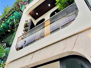 Nhà đẹp  vị trí đẹp xô viết nghệ tĩnh sát ung văn khiêm và d2  cách mt 100m, 2pn  giá chỉ 2,6 tỷ