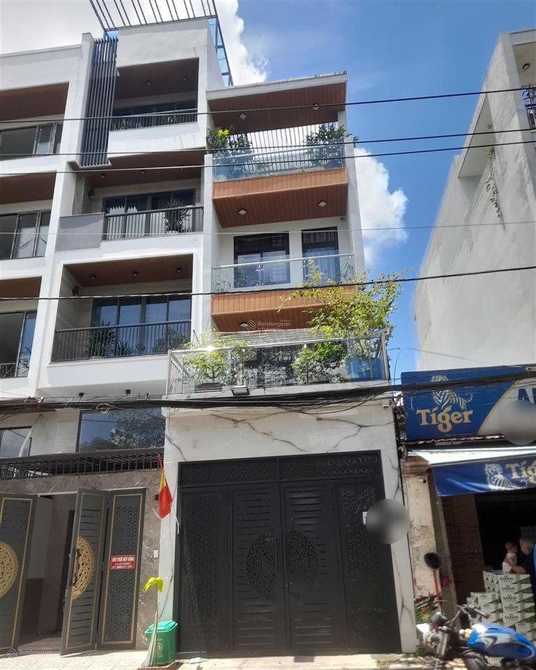 Vị trí đẹp khu bàu cát  hẻm ôtô 6m trường chinh, hẻm thẳng đẹp  nhà đẹp 3 tầng, 3pn  chỉ 6,5 tỷ