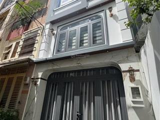 Nhà 5 tầng thang máy, 5pn, 6wc  hxh 5m nguyễn đình chính, cách mặt tiền 100m  cn 54m2  giá 11 tỷ